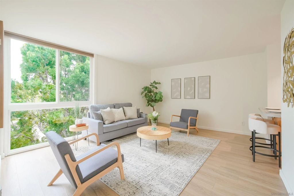3050 Rue Dorleans 321, POINT LOMA