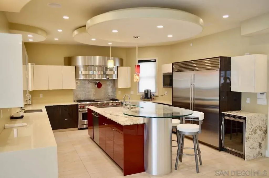 1235 Neptune Ave, Encinitas