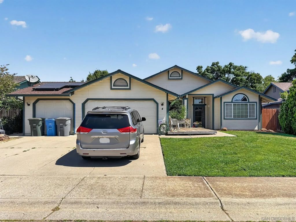 4 Vaquero, Oroville