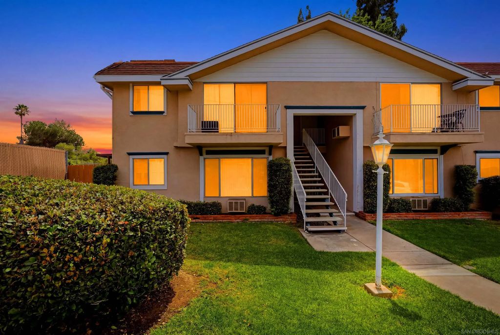 4540 Maple 145, La Mesa