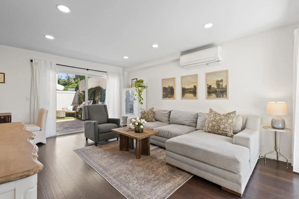 7887 Nightingale Way, SERRA MESA