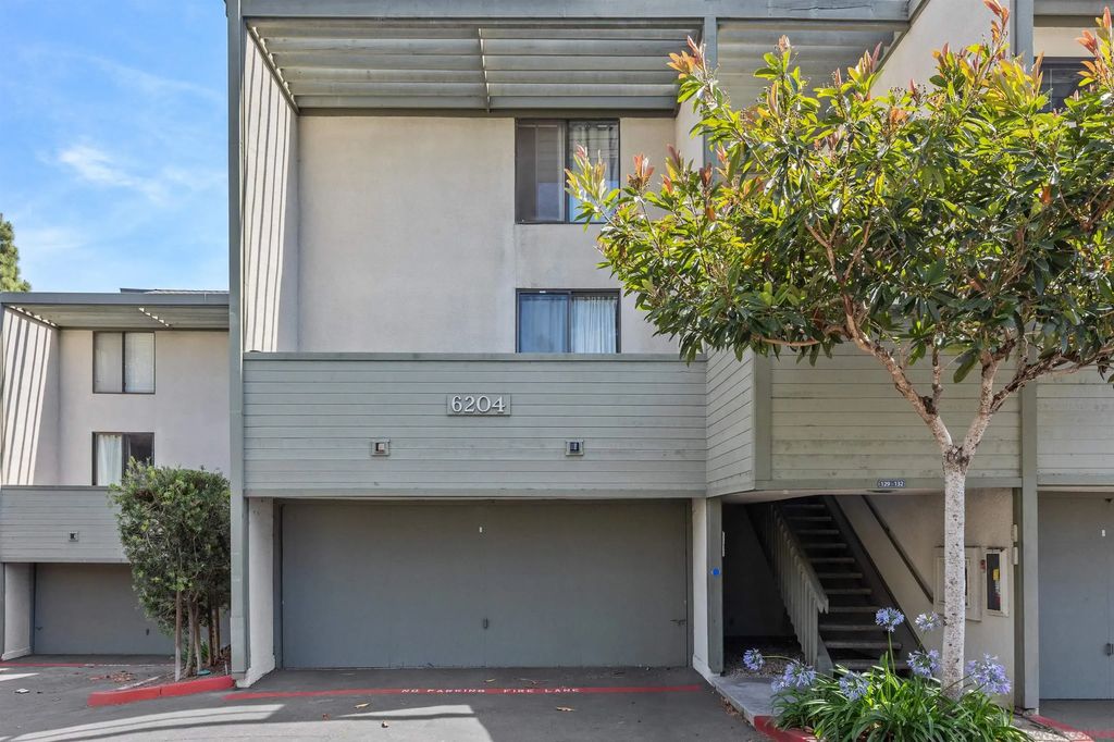 6204 Agee St 129, UNIVERSITY CITY
