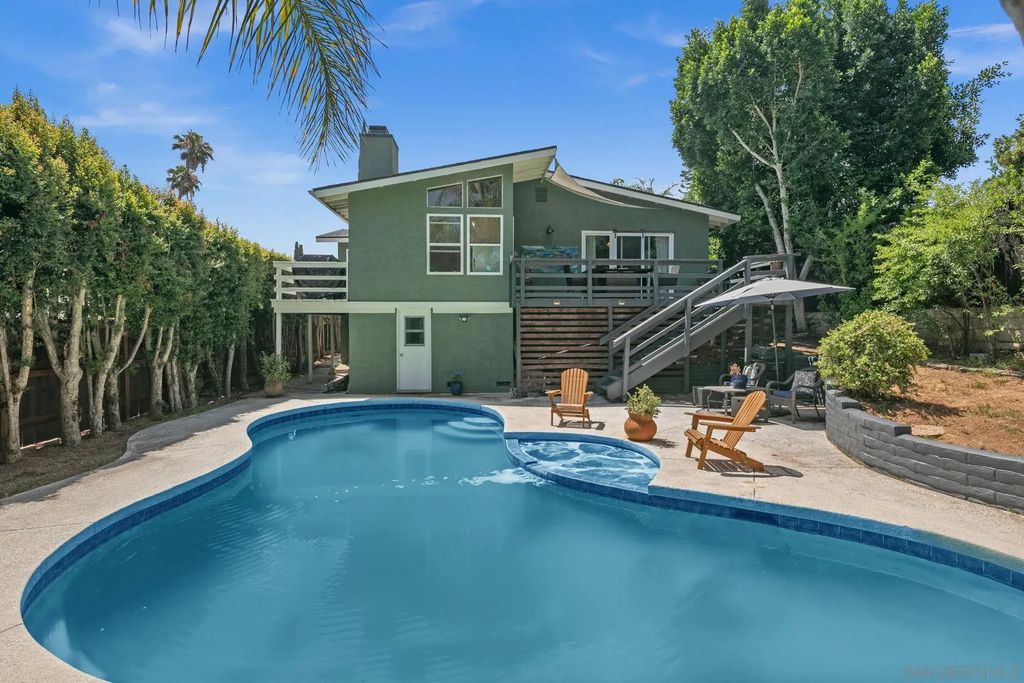 952 W 5th Ave, Escondido