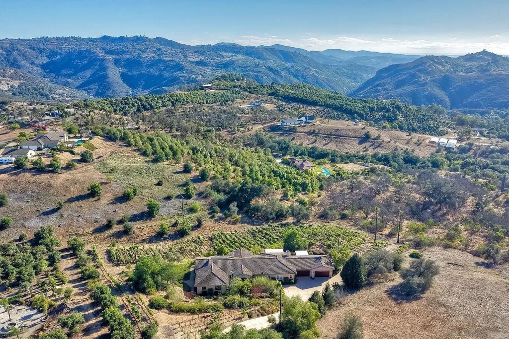 30388 Castlecrest, Valley Center