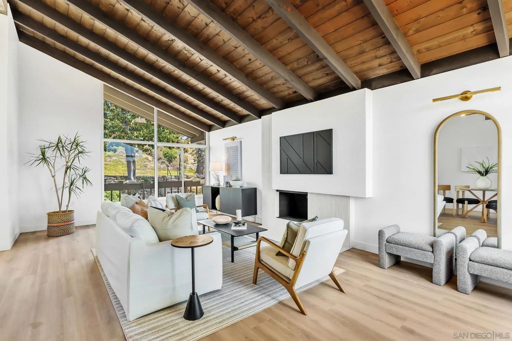 17189 Bernardo Center, RANCHO BERNARDO