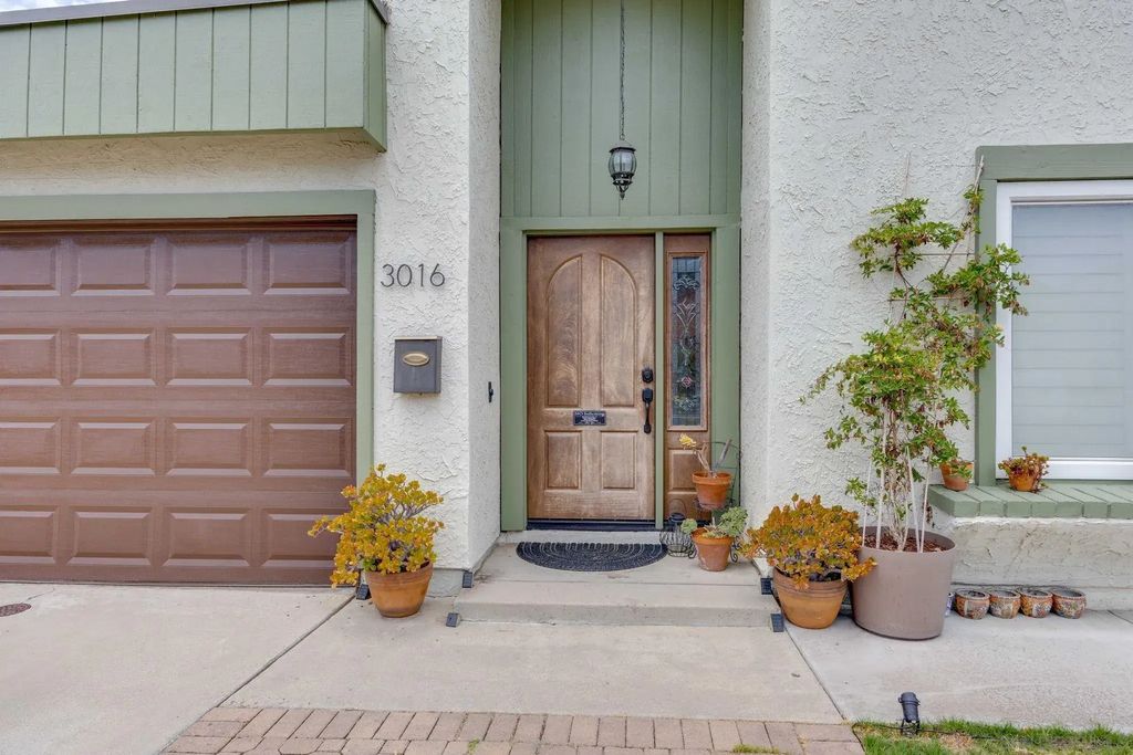 3016 Analiese Way, PARADISE HILLS