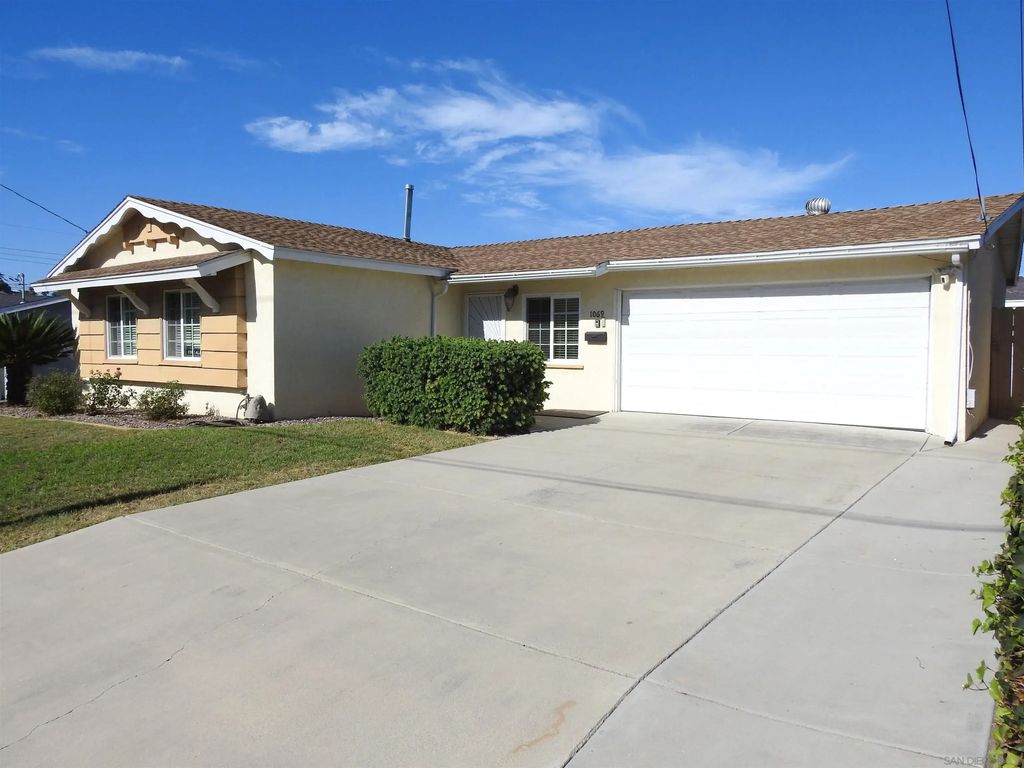 1069 Woodhaven Drive, Spring Valley