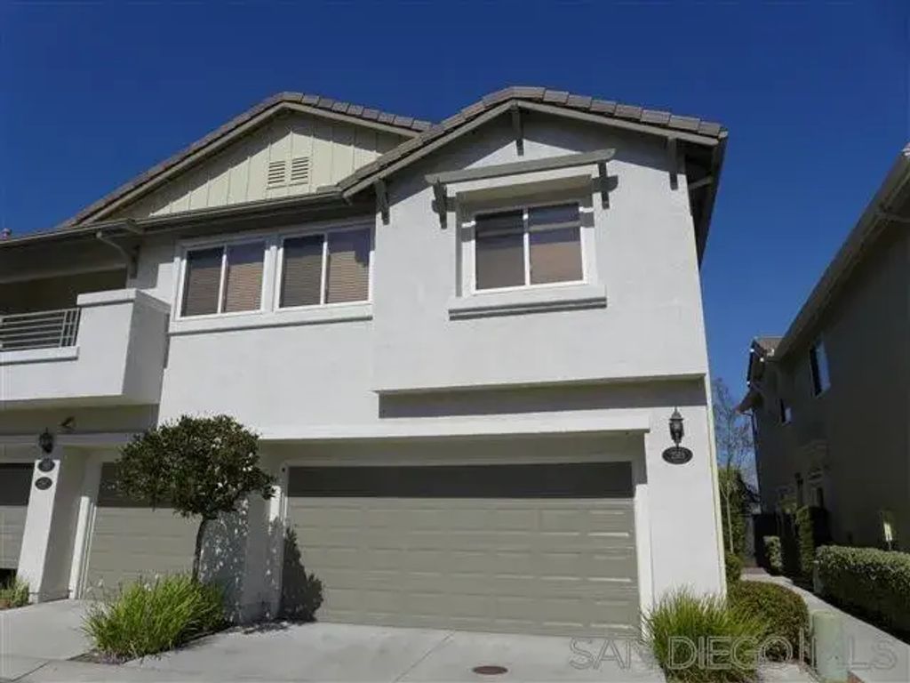 2569 Garnet Peak, Chula Vista