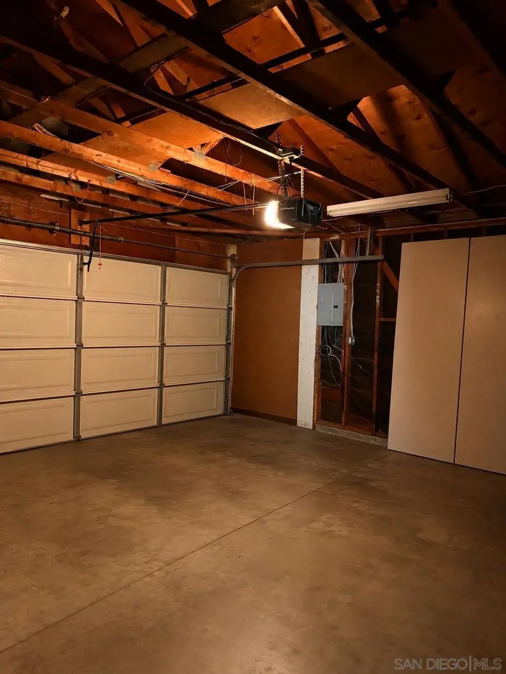 8566 Menkar Rd, MIRA MESA
