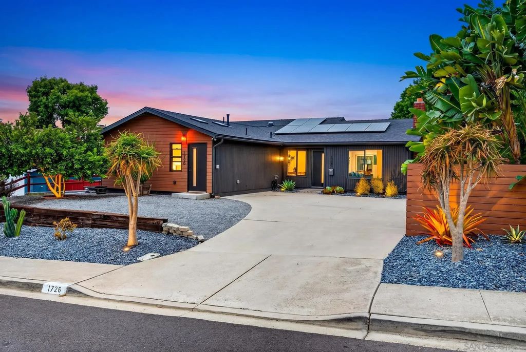 1726-28 Red Barn Road, Encinitas