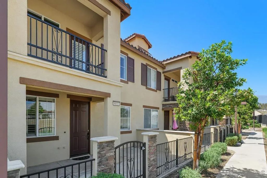 8011 City View Pl, Rancho Cucamonga