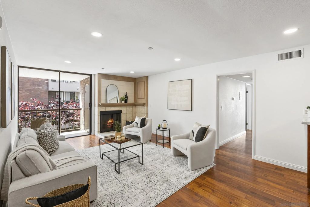 750 State 202, Downtown (DT)
