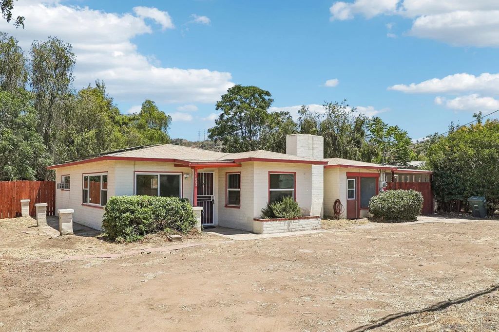 11852 Lakeside Ave, Lakeside