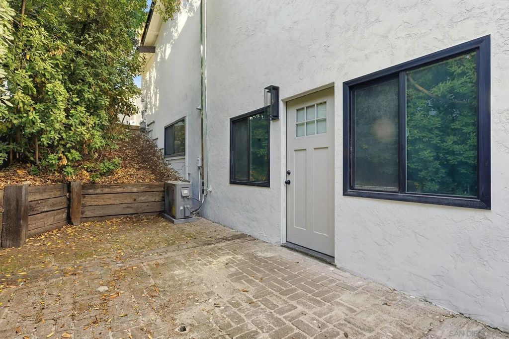5067 Alumni Pl B, College Park (301)