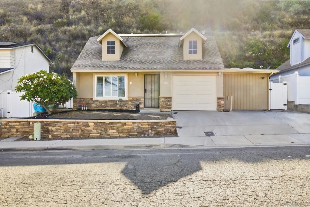 1880 Hanford Dr, LINDA VISTA