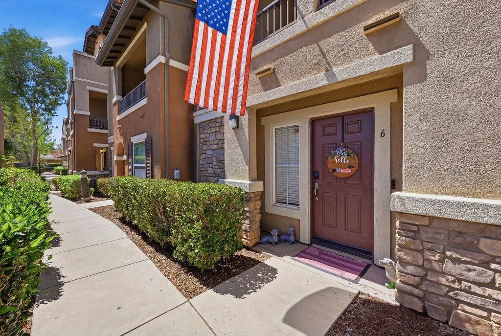 10161 Daybreak 6, Santee