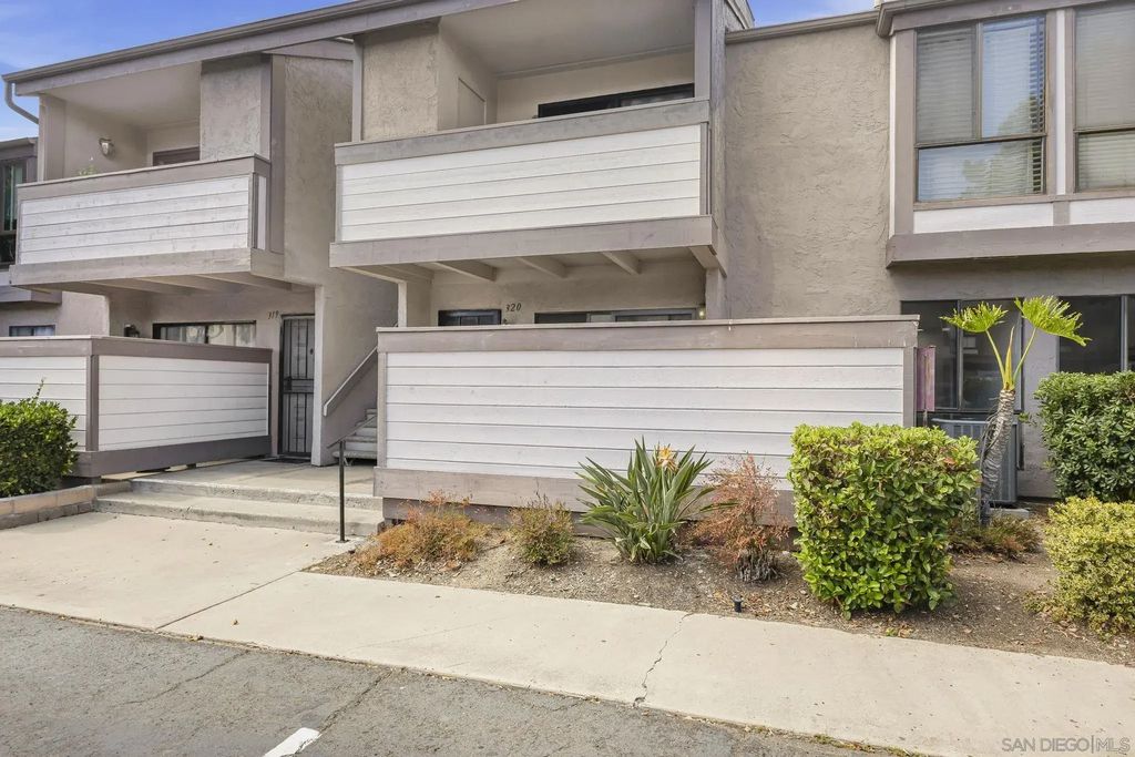 9120 Gramercy 320, SERRA MESA