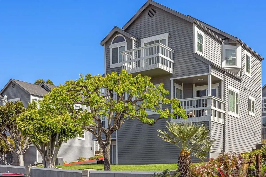 836 Ida Ave, Solana Beach