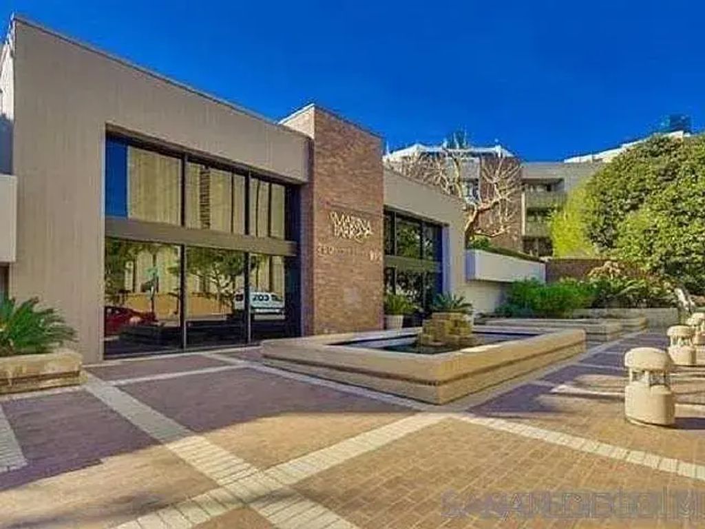 750 State St 110, DOWNTOWN