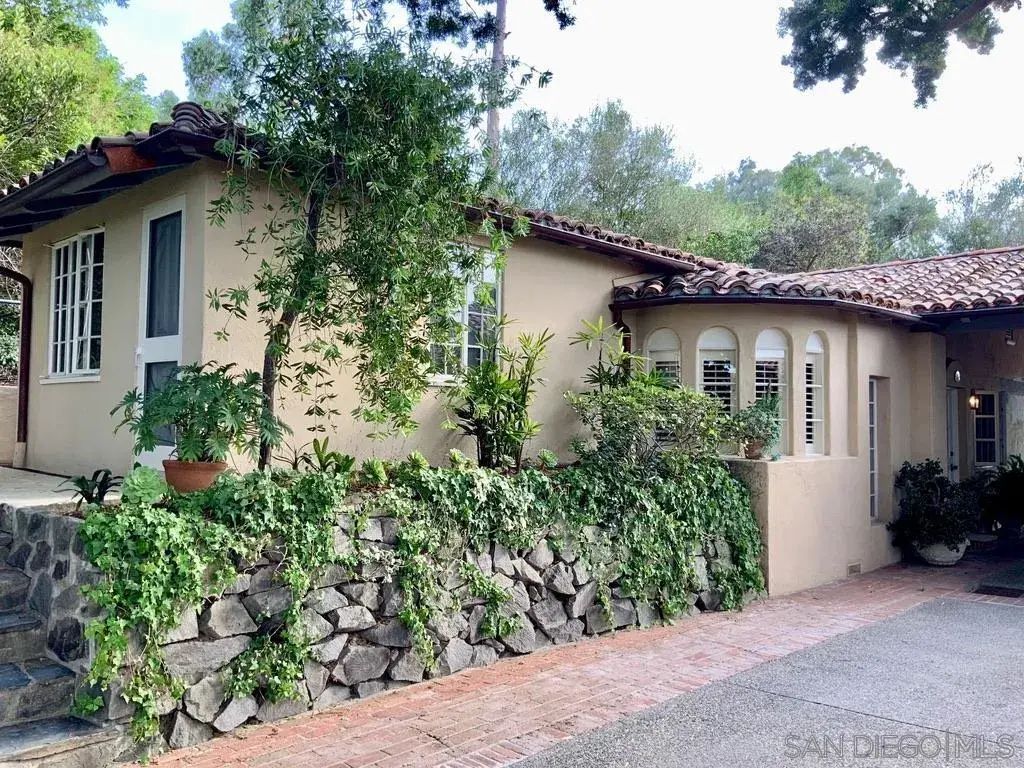 5505 Codorniz (gate House), Rancho Santa Fe