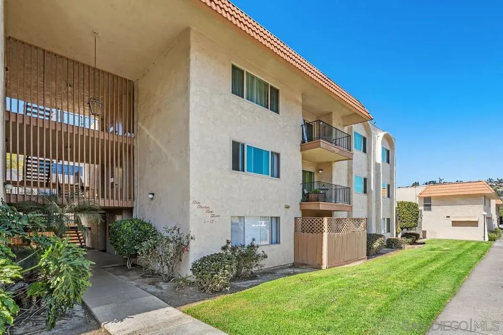 6765 Alvarado Road 5, Del Cerro (337)