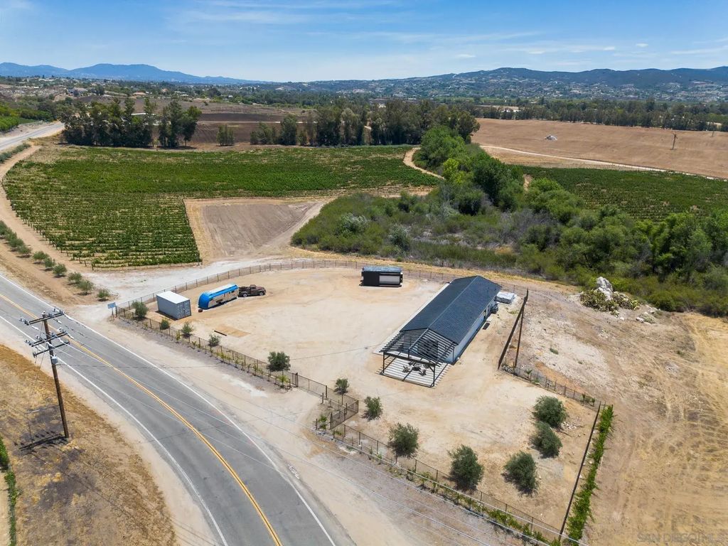 36051 E Benton Rd 1, Temecula
