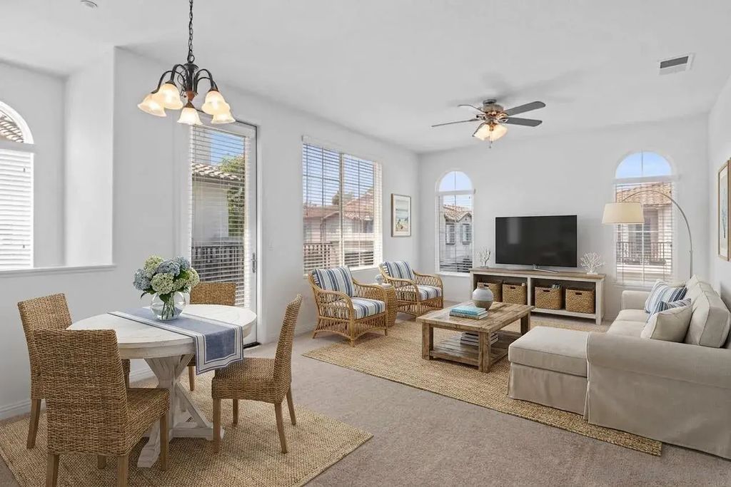 301 Island Way 6, Oceanside