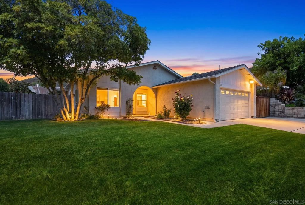 14550 Dehia St., Poway