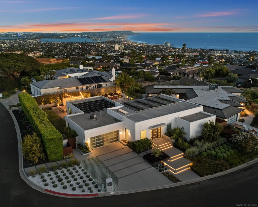 1573 Copa De Oro, La Jolla