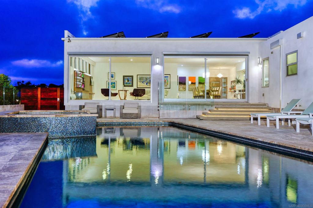 1573 Copa De Oro, La Jolla