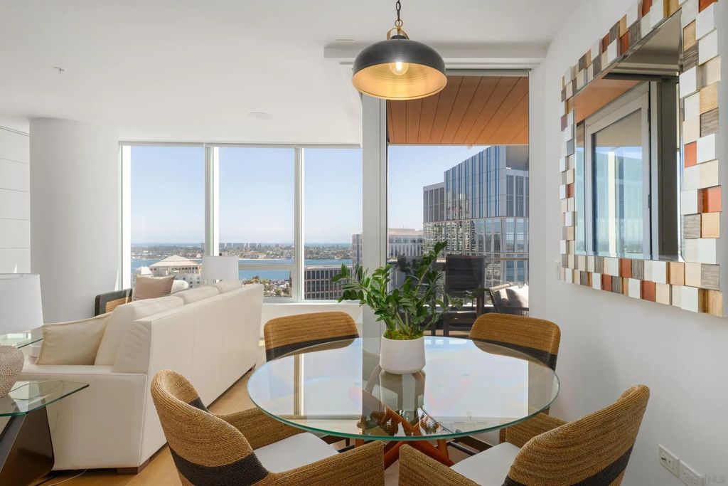 888 W E Street 2203, DOWNTOWN