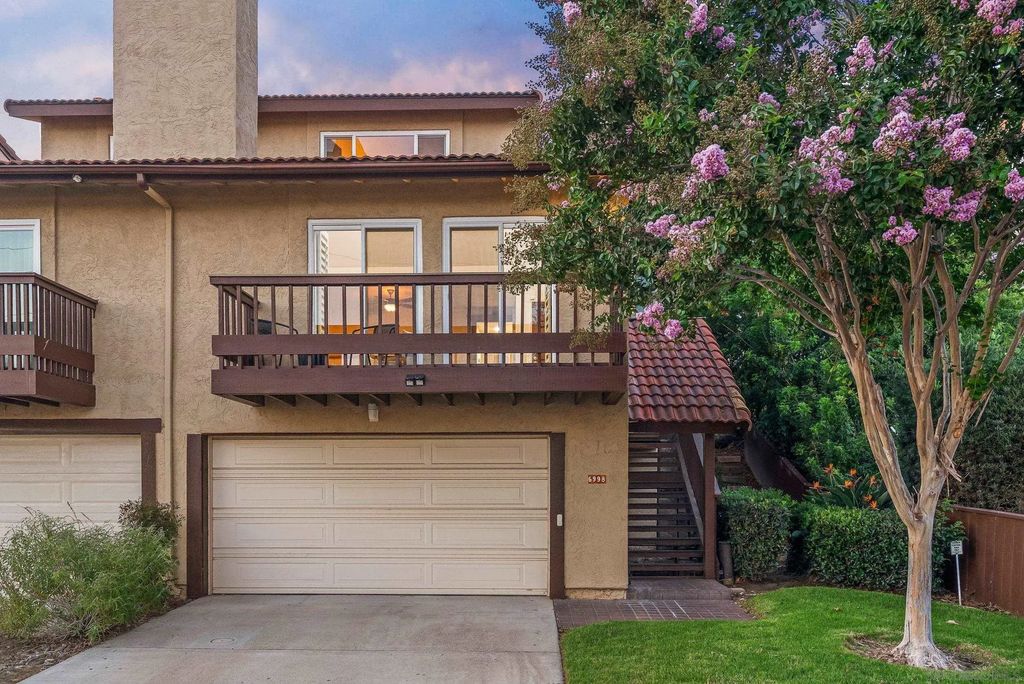 6998 Camino Degrazia, Fashion Heights (FSHH)