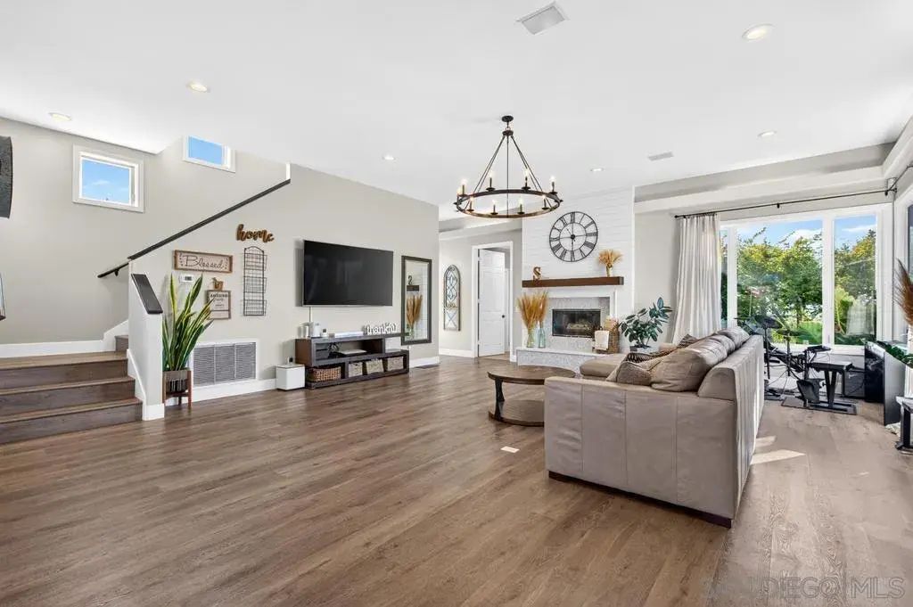 1596 Aldorado Drive, SAN DIEGO