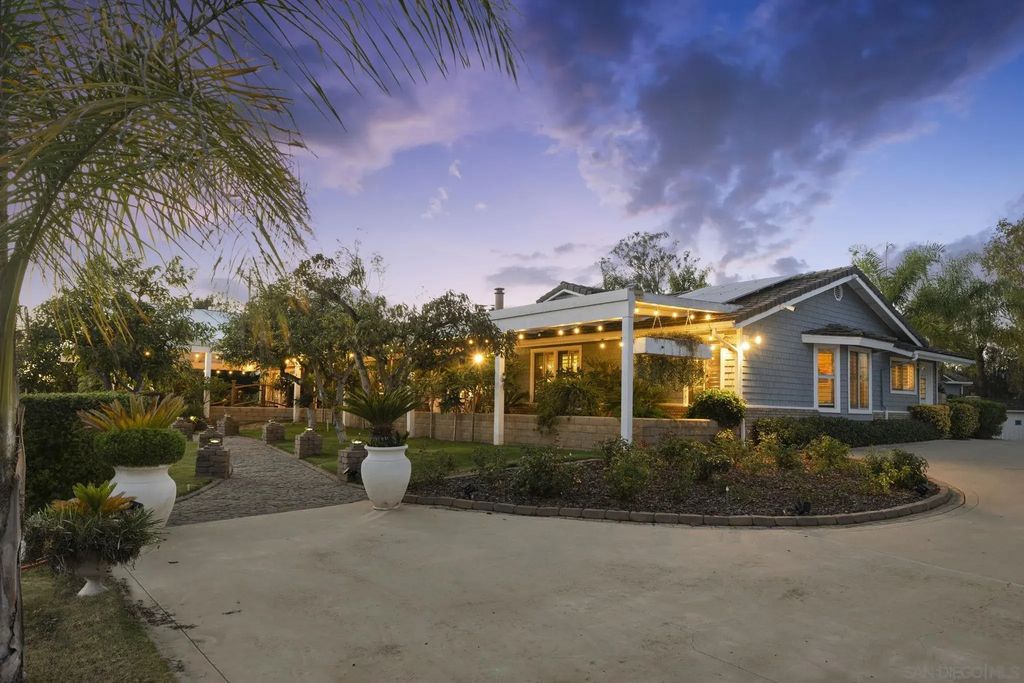 13764 Mcnally Rd, Valley Center,