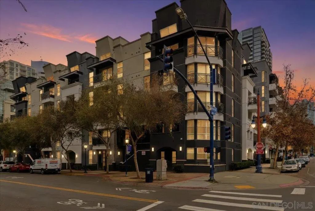 525 11th Avenue 1108, DOWNTOWN