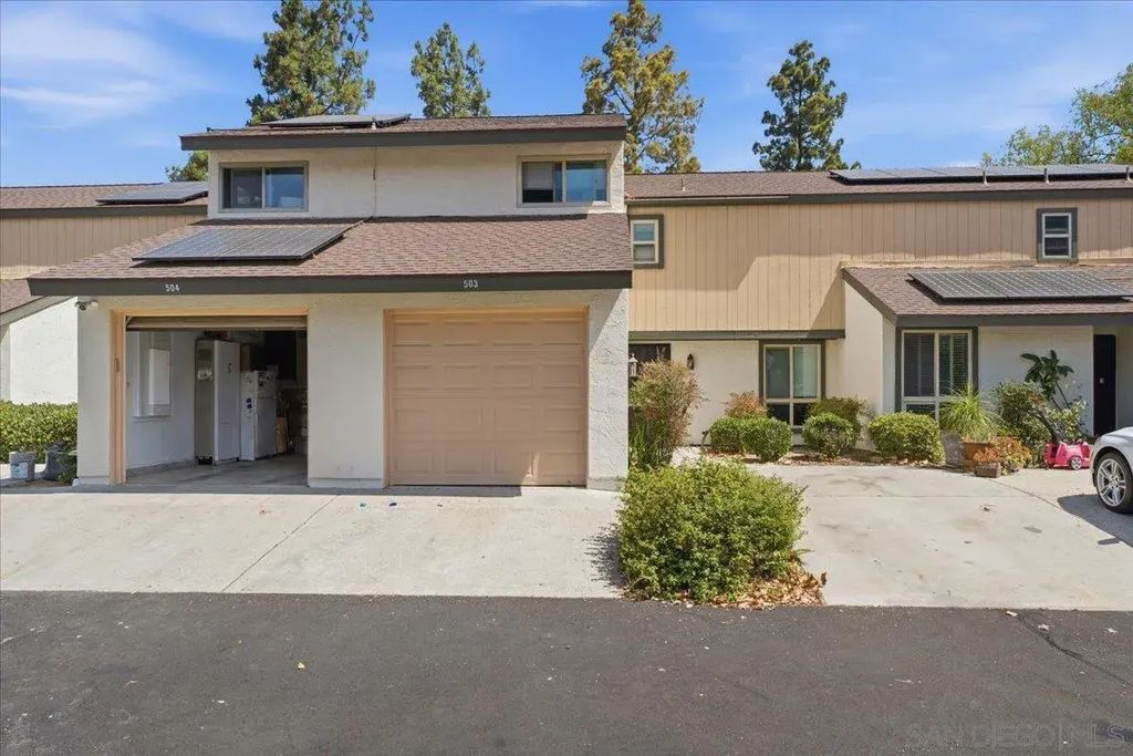 503 Smoketree Glen, Escondido