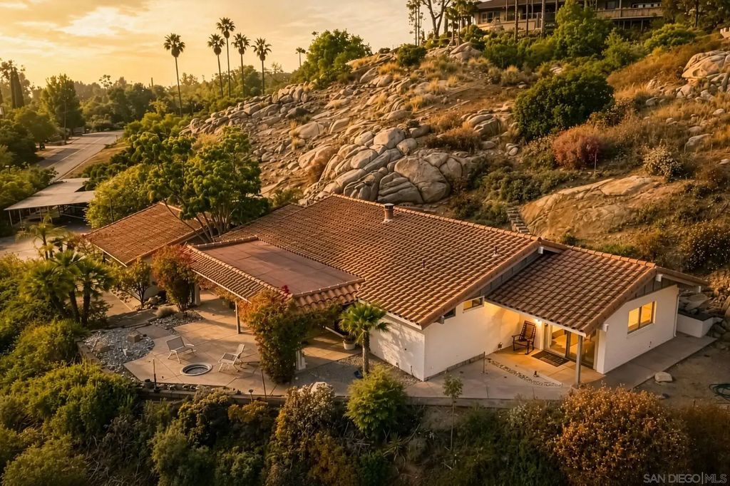 1504 Merritt Drive, El Cajon