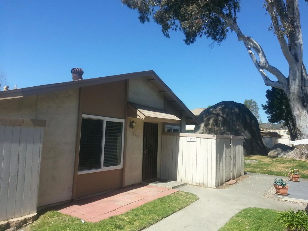 10328 Great Rock, Santee