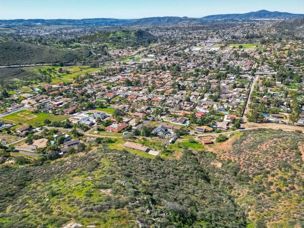 45 Carlson Ct, Poway