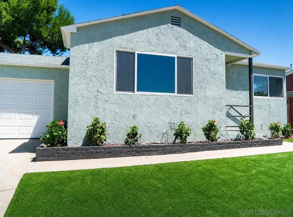 5236 Nutmeg St, EAST SAN DIEGO