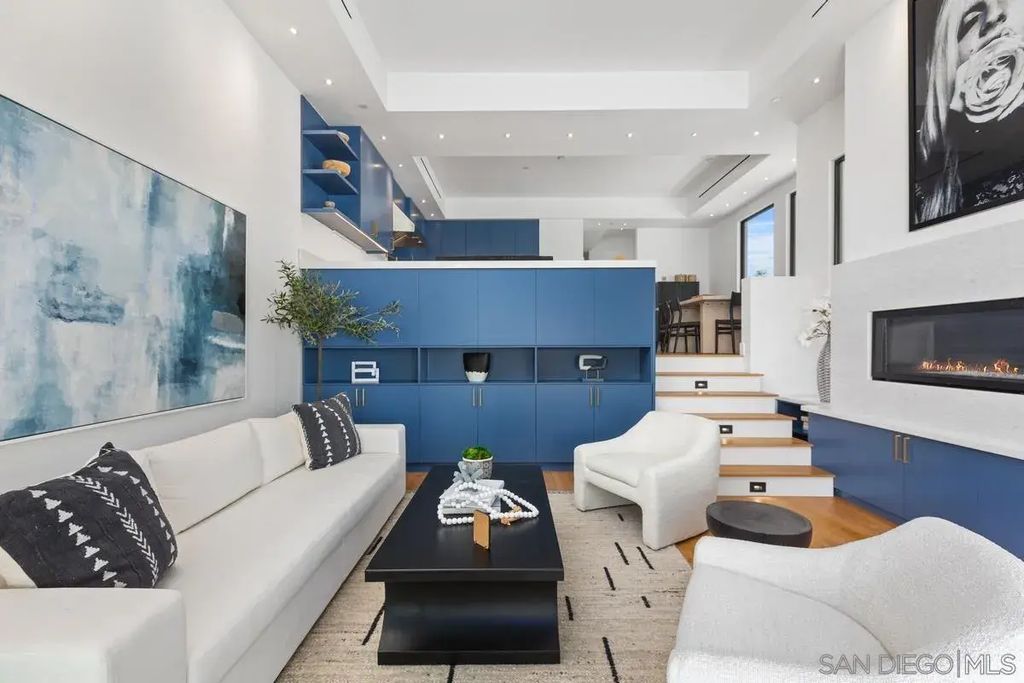 744 Bonair St, La Jolla