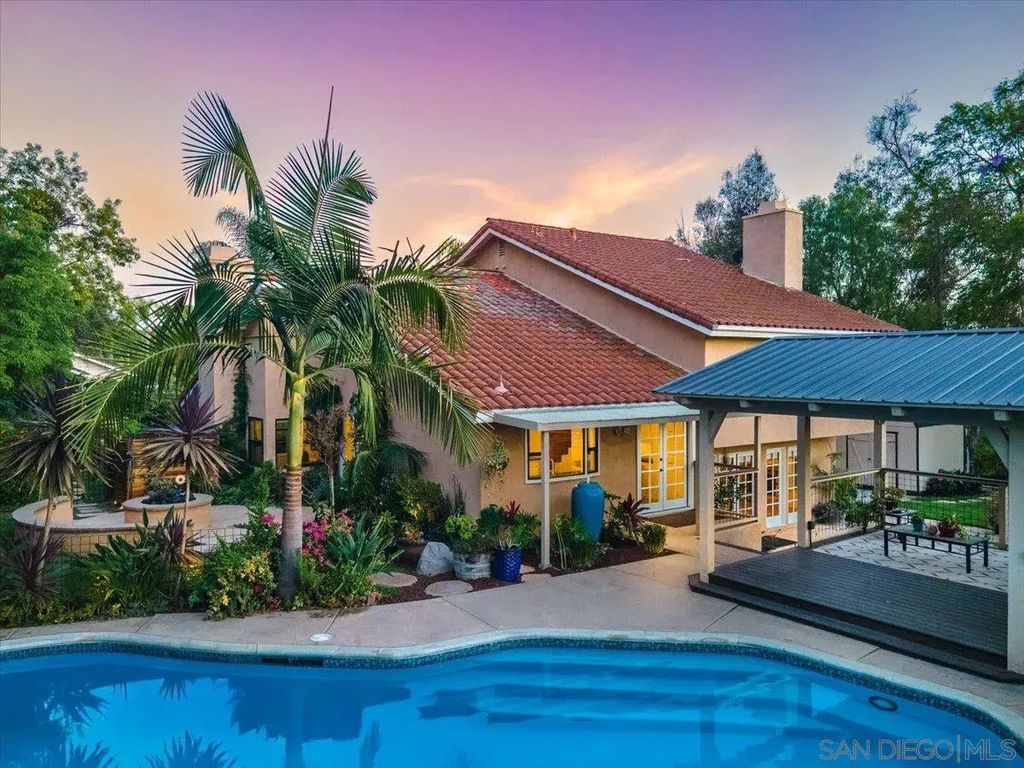 770 Alamo, Escondido