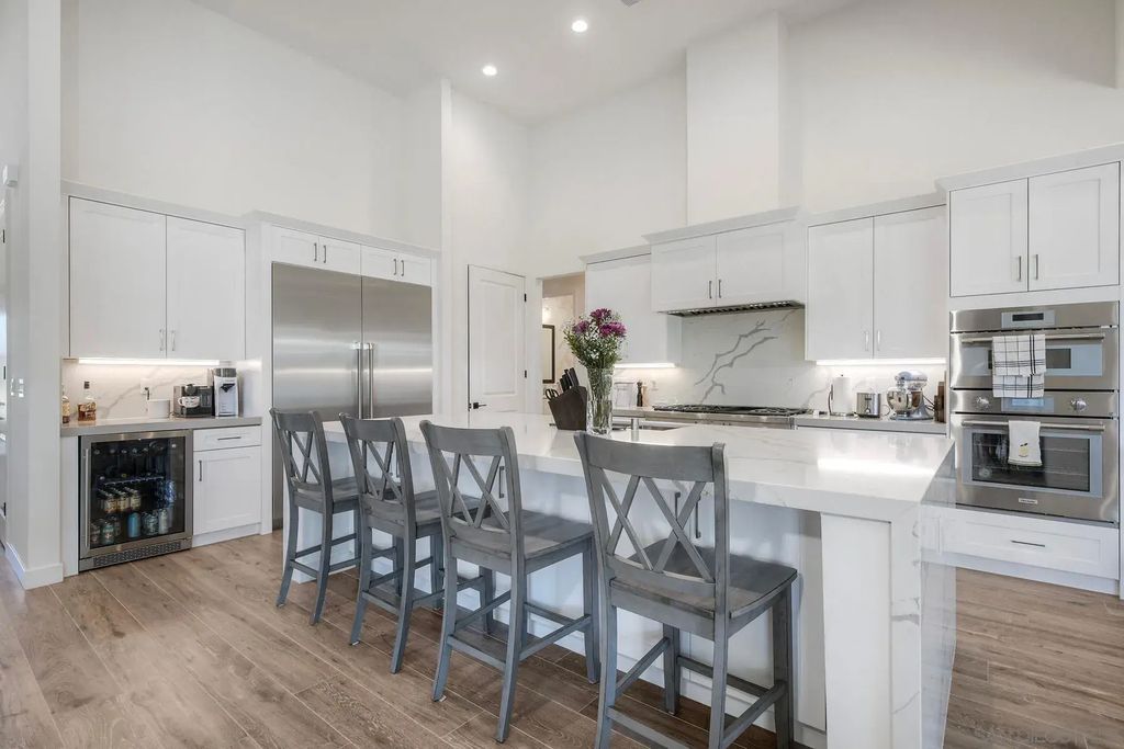 655 Hamilton Lane, Escondido