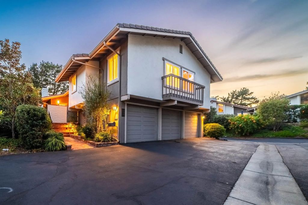 139 Sinaloa Court, Solana Beach