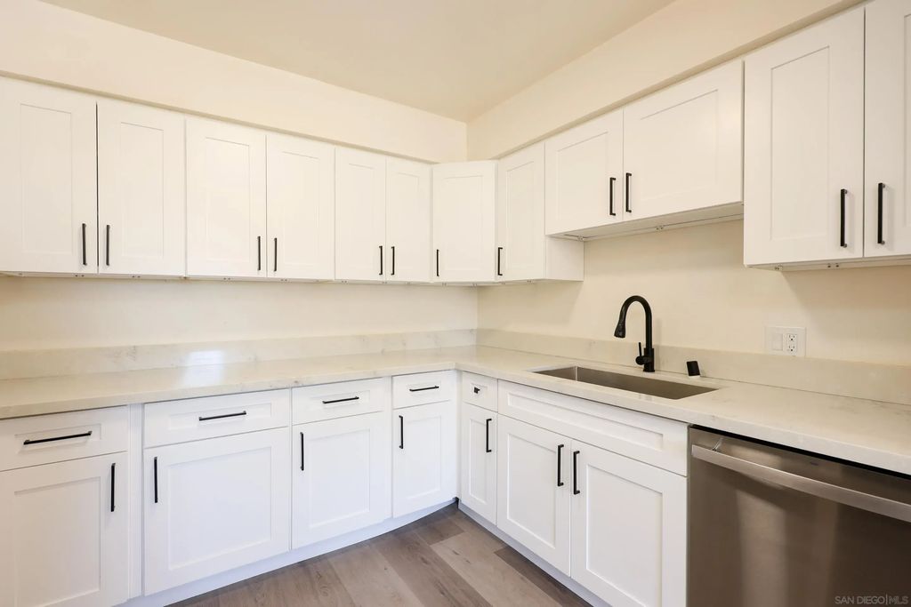 471 Fourth Ave Apt I, Chula Vista