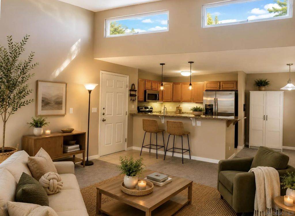 5252 Balboa Arms Dr 280, CLAIREMONT