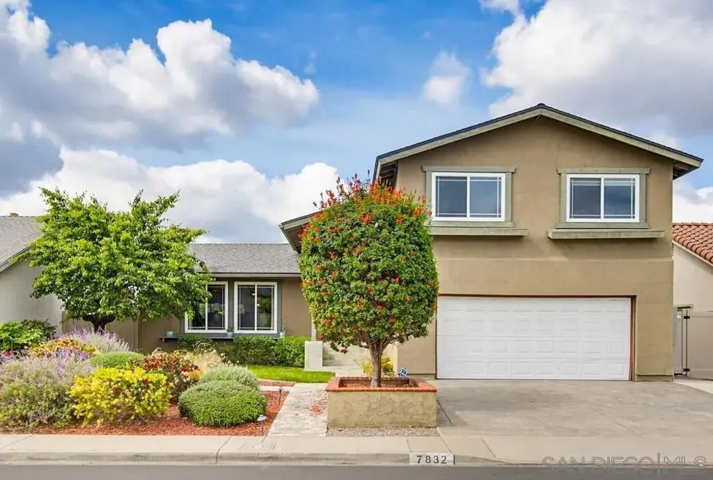 7832 Forrestal, DEL CERRO