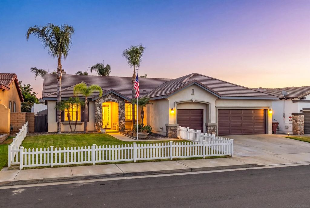 1166 Brookmeade Cir, Beaumont
