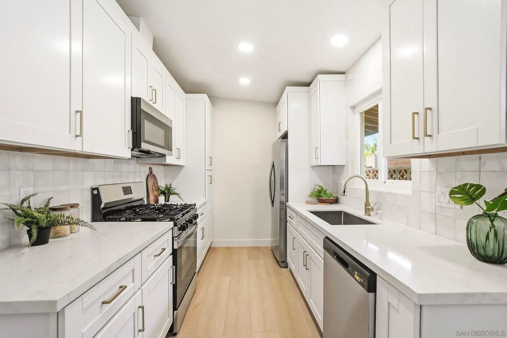 451 Cherry Ave, Imperial Beach