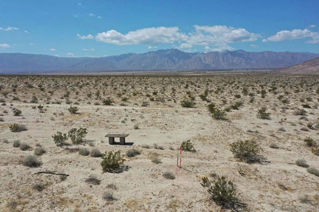 Borrego Salton Seaway 40, Borrego Springs